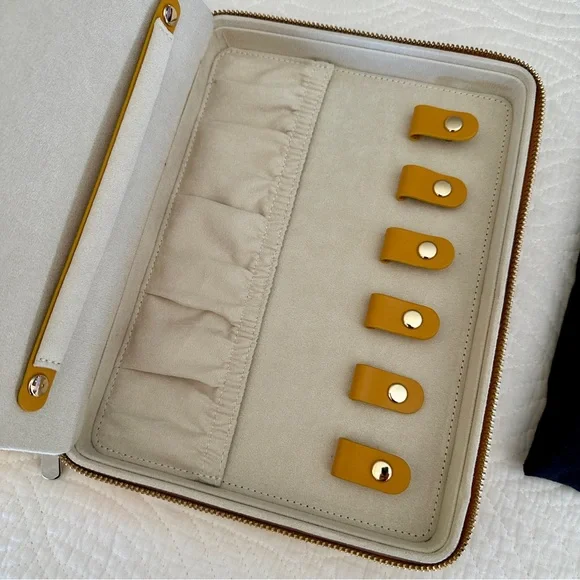 Wolf Designs Maria Large Zip Case in Mustard - Picture 7 of 13